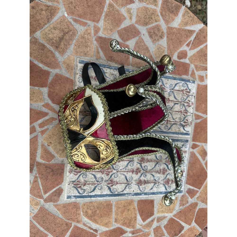 Pier 1 Imports Hand Painted Italy Venetian Jester Masquerade Mask Burgundy Gold